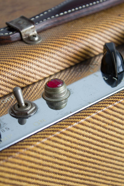 Fender Vibrolux Model 5F11 Tube Amplifier (1959)