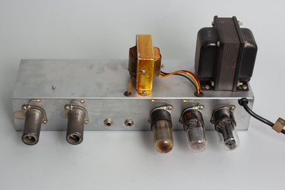 Fender Deluxe Model 5C3 Tube Amplifier (1954)