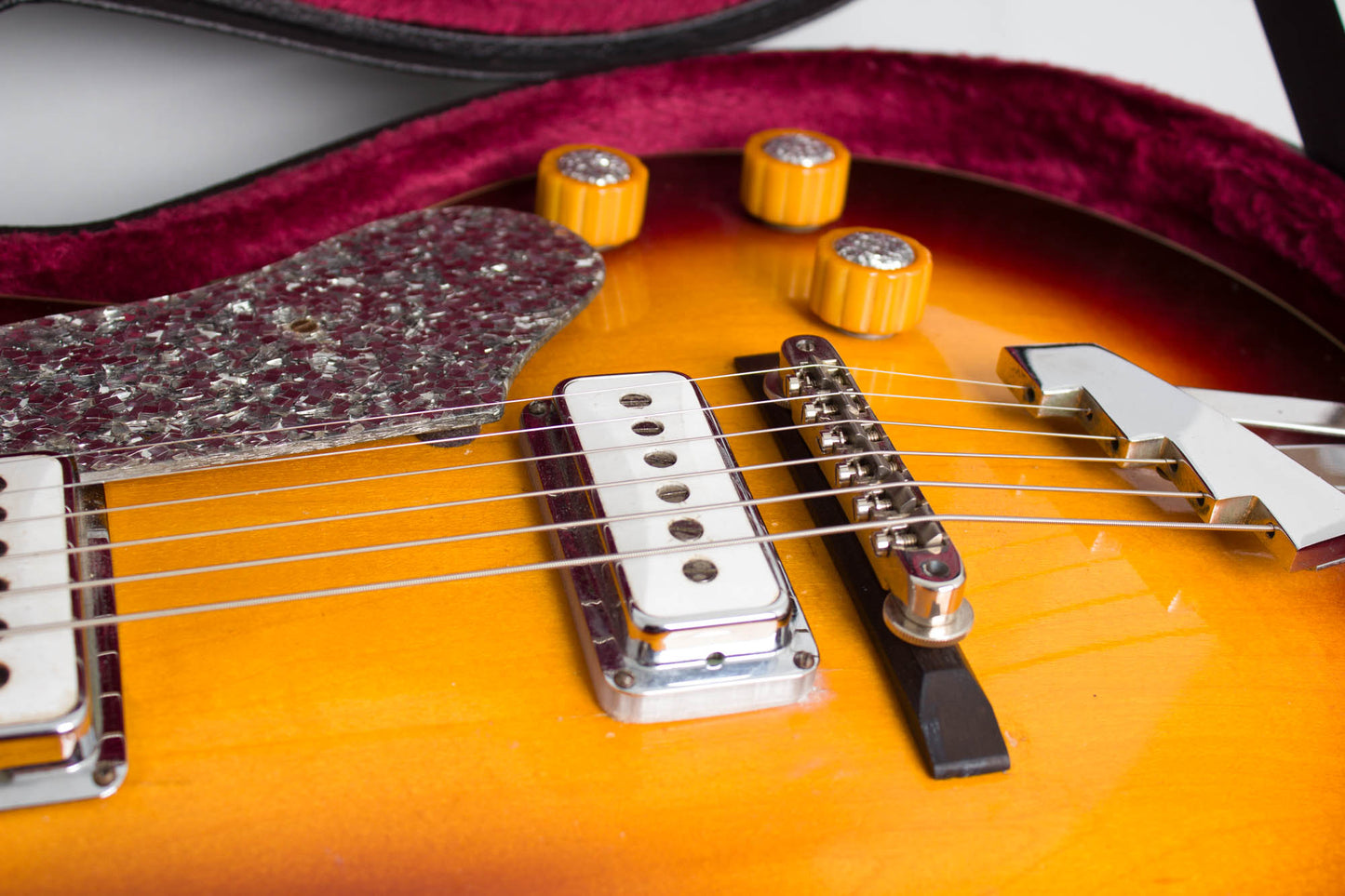 Premier Bantam Deluxe E-704 Arch Top Hollow Body Electric Guitar (1958)