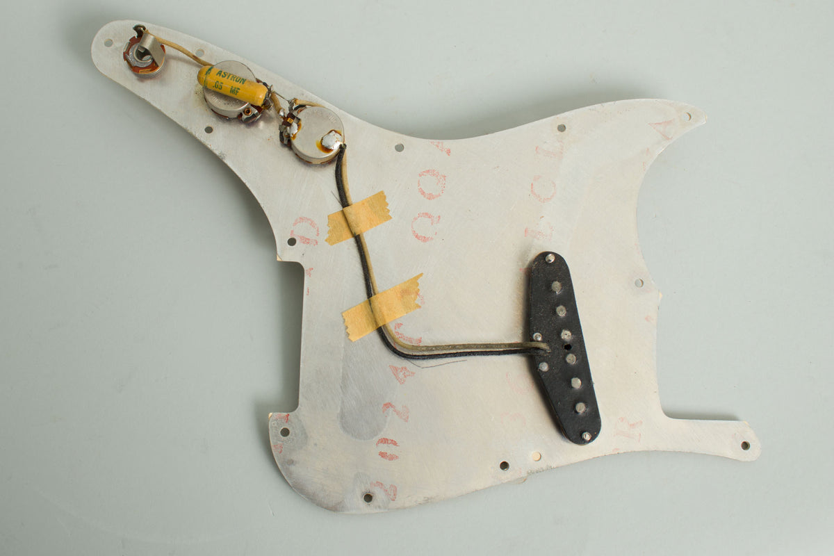 Fender Musicmaster Solid Body Electric Guitar (1959)