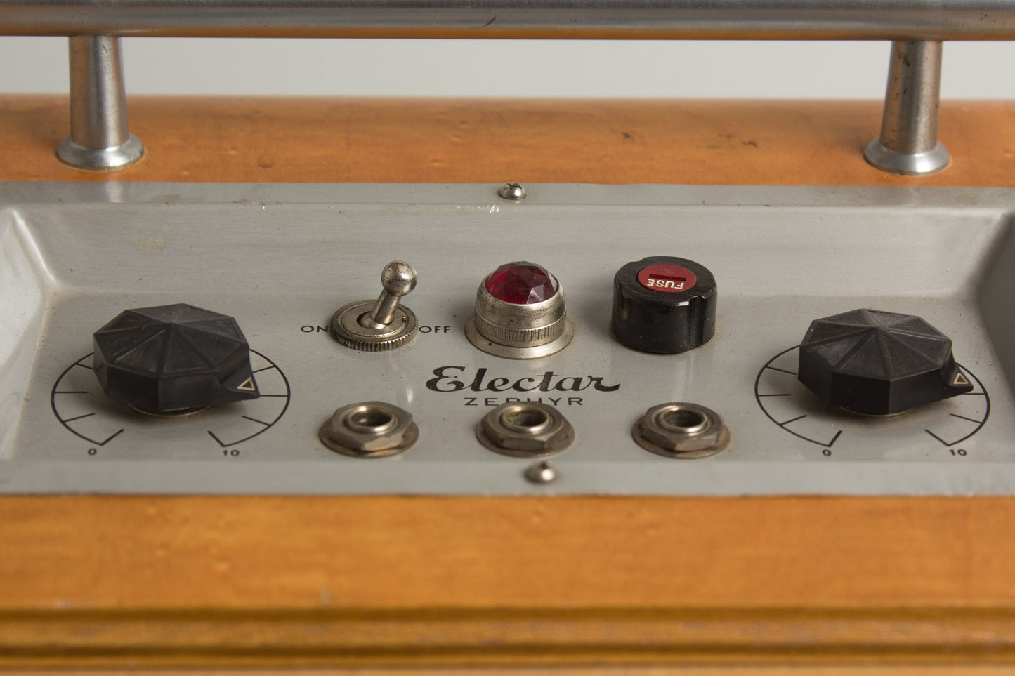 Epiphone Electar Zephyr Small Combo Tube Amplifier (1948)
