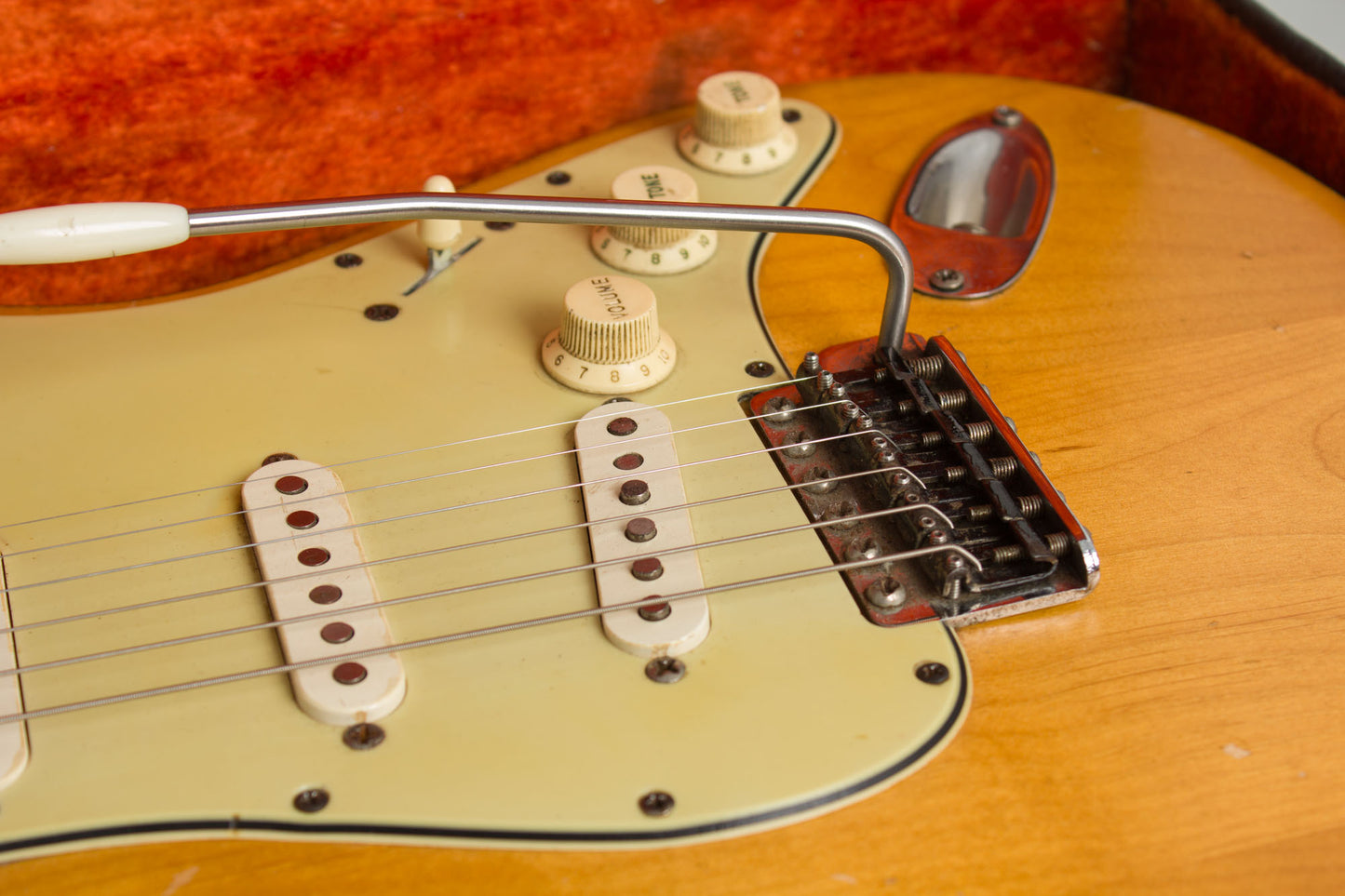 Fender Stratocaster Owned and extensively used by Elliott Sharp Solid Body Electric Guitar (1964)