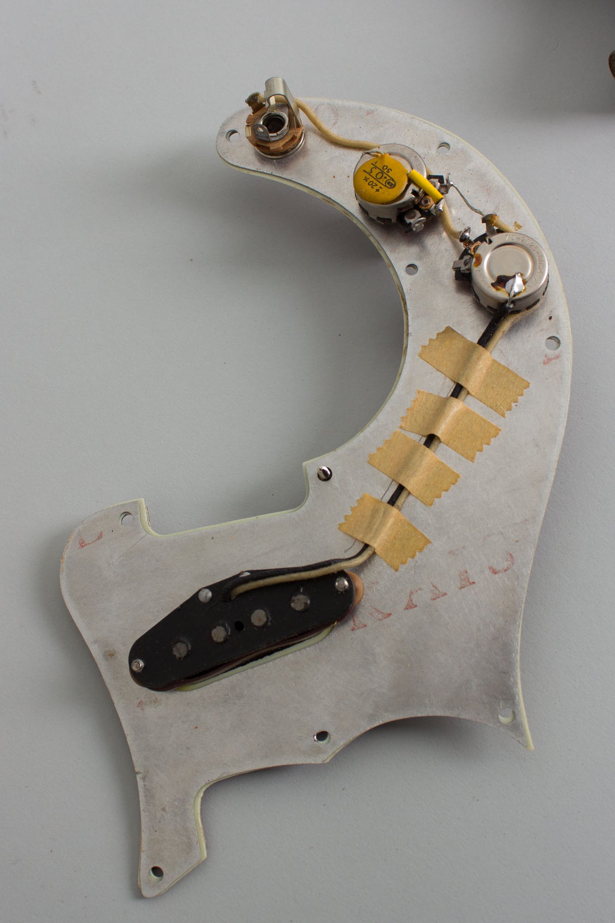 Fender Solid Body Electric Mandolin (1963)