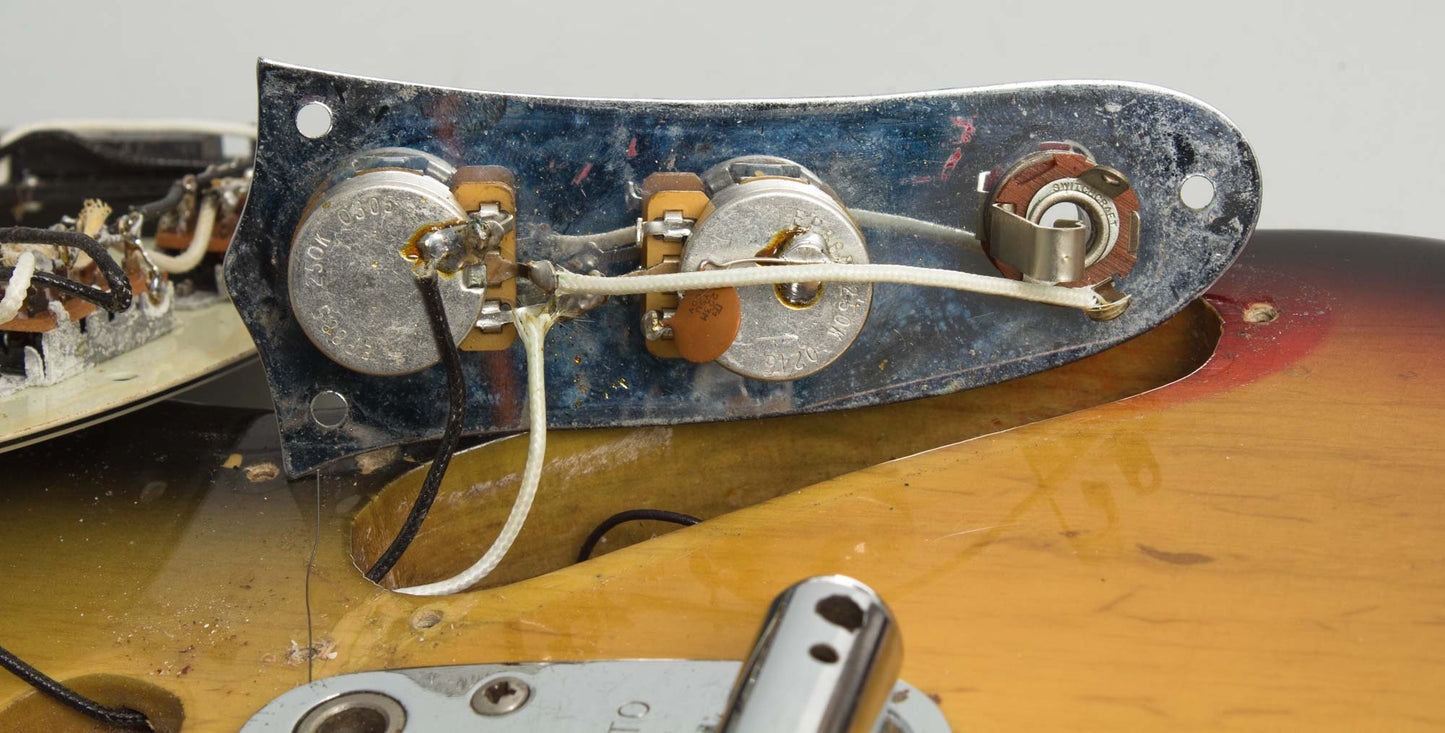 Fender Mustang Solid Body Electric Guitar (1977)