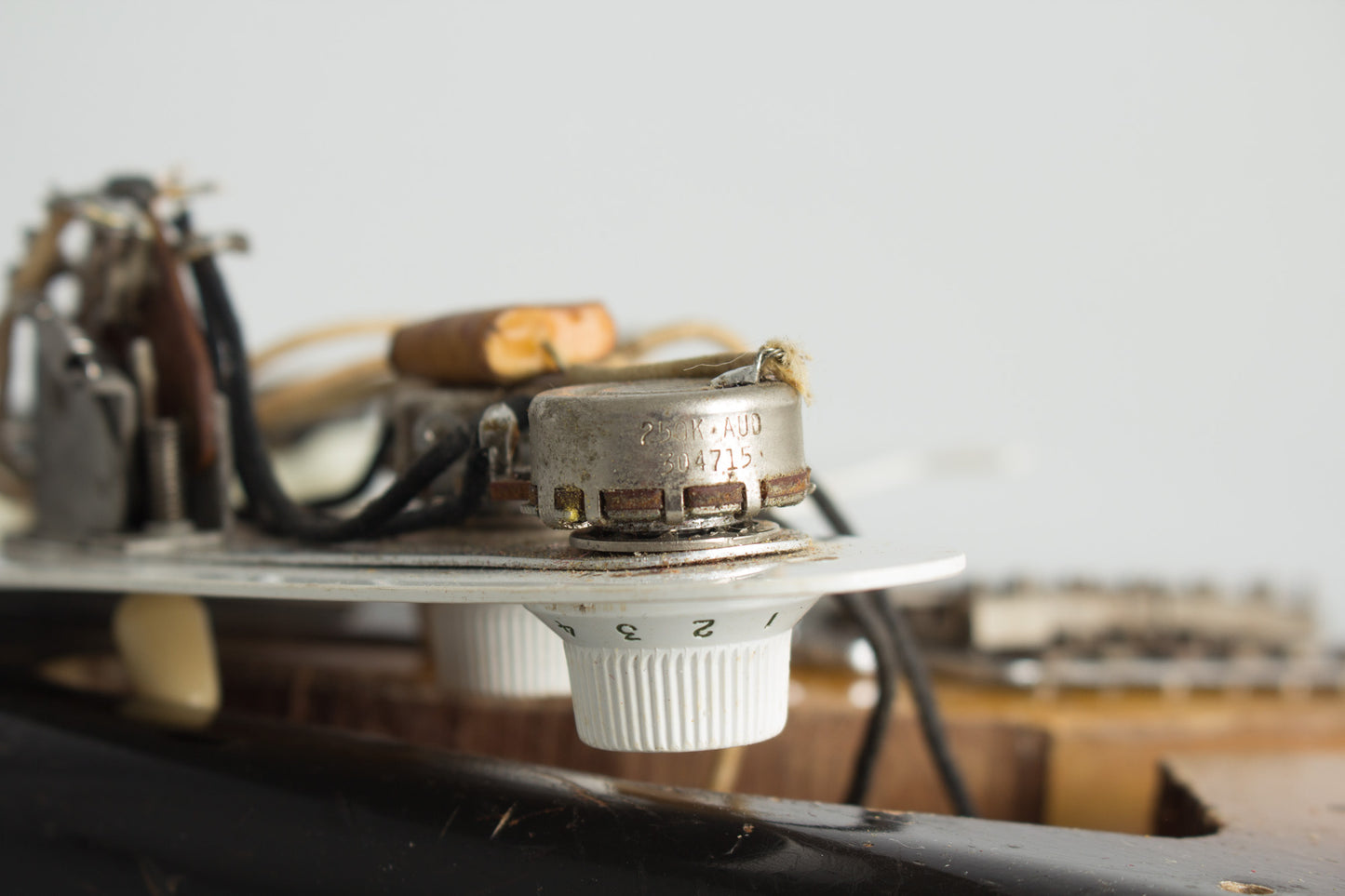Fender Stratocaster Solid Body Electric Guitar (1957)