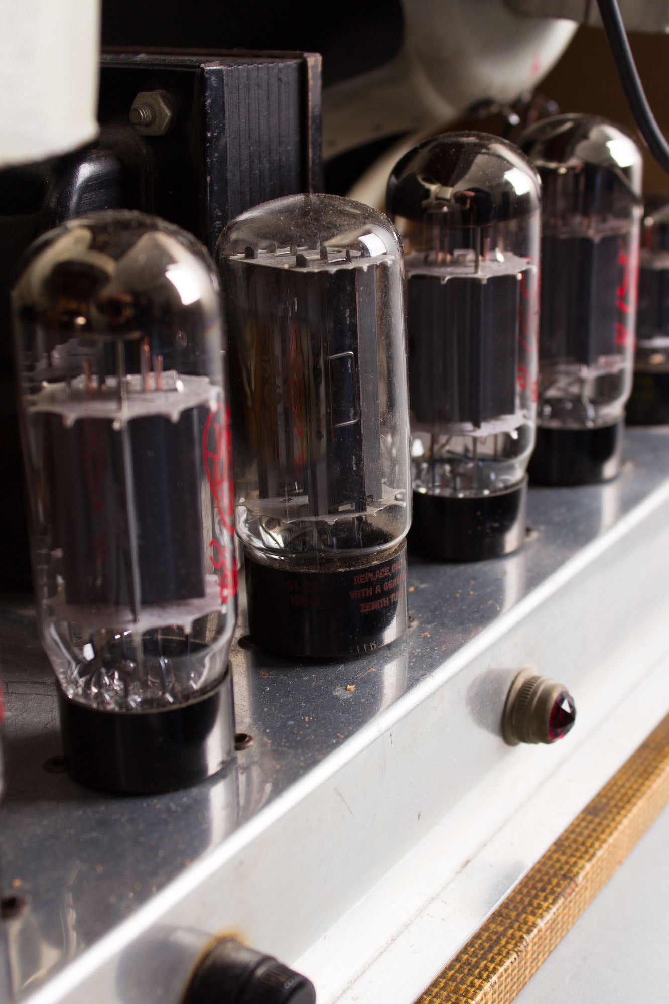 Danelectro Silvertone Model 1336 Tube Amplifier (1956)