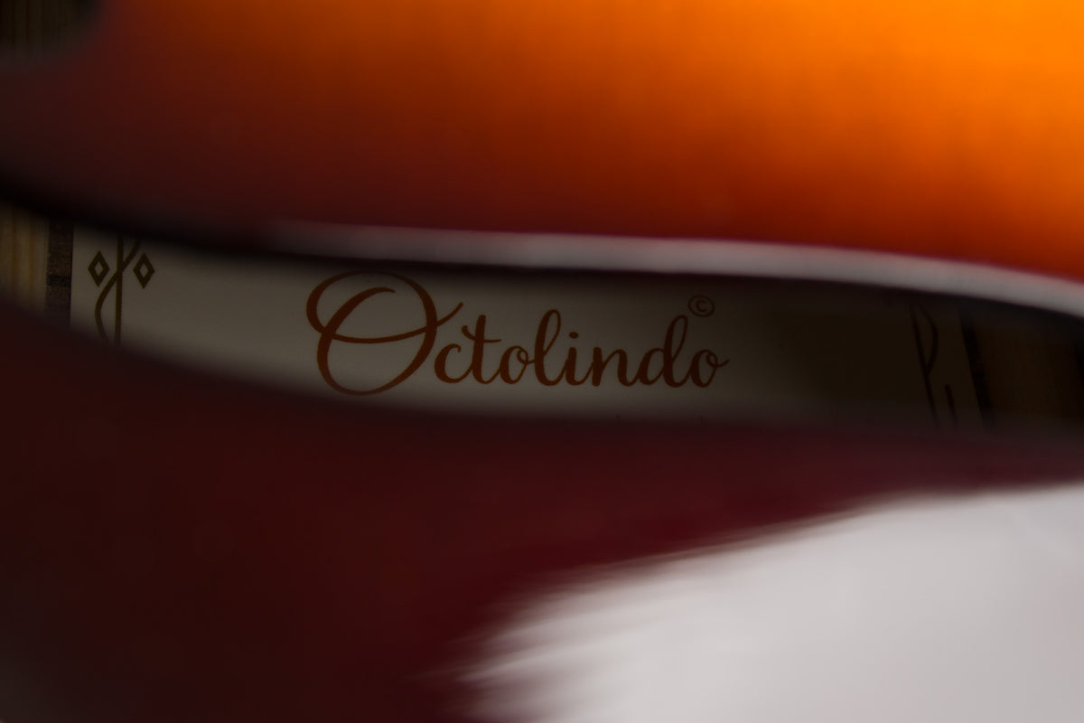 Octolindo F Deluxe carved top Octave Mandolin (2026)