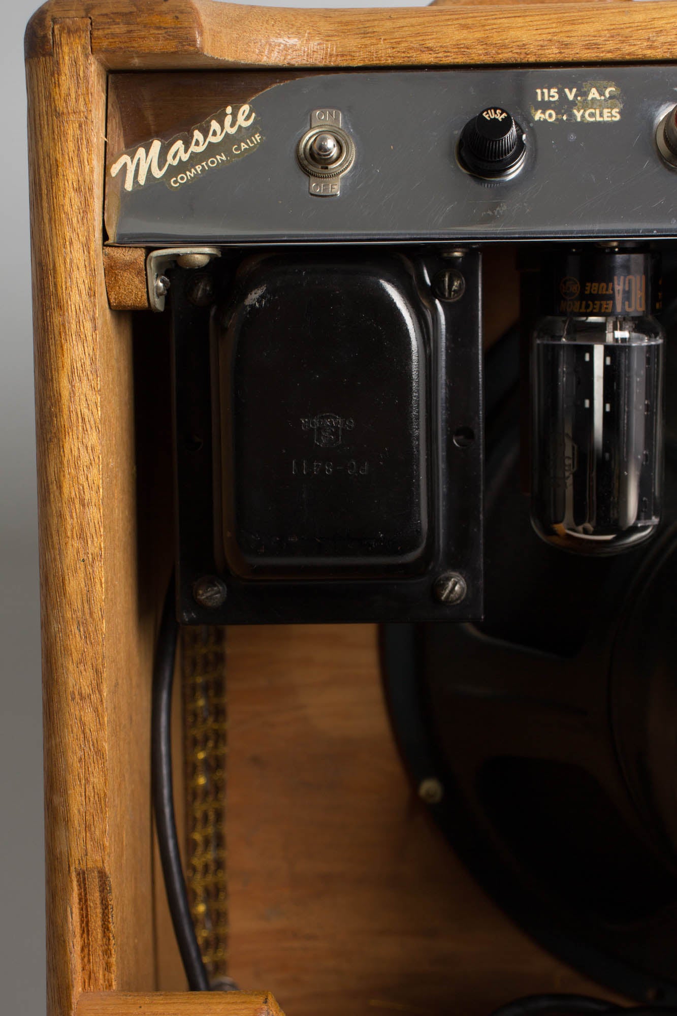Massie 20th Century 12 Tube Amplifier (1953)