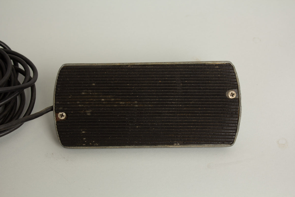Vox Beatle/Super Beatle Solid State *LOCAL PICKUP ONLY* Head and Cabinet Amplifier (1967)