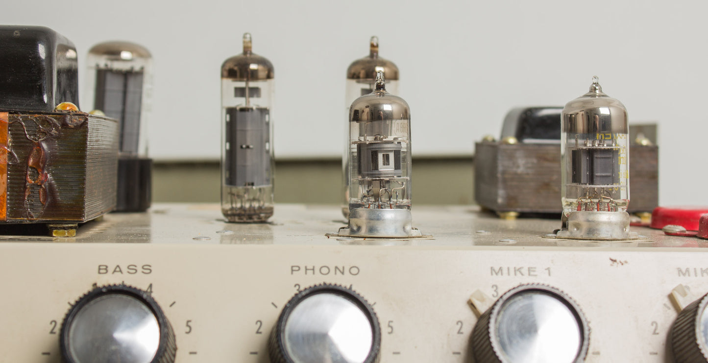 Newcomb Pathfinder Model E-20 w/ Jensen Imperial Reproducer CA-12 Speaker Owned and Used by Tom Verlaine Head and Cabinet Amplifier (1940s/1965)