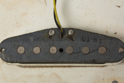 Fender Stratocaster Solid Body Electric Guitar (1971)