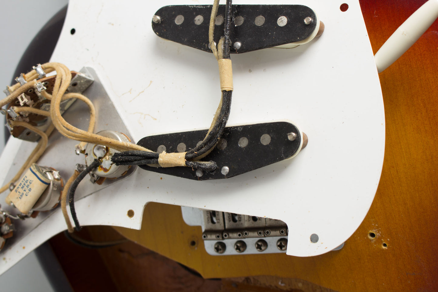 Fender Stratocaster Solid Body Electric Guitar (1958)