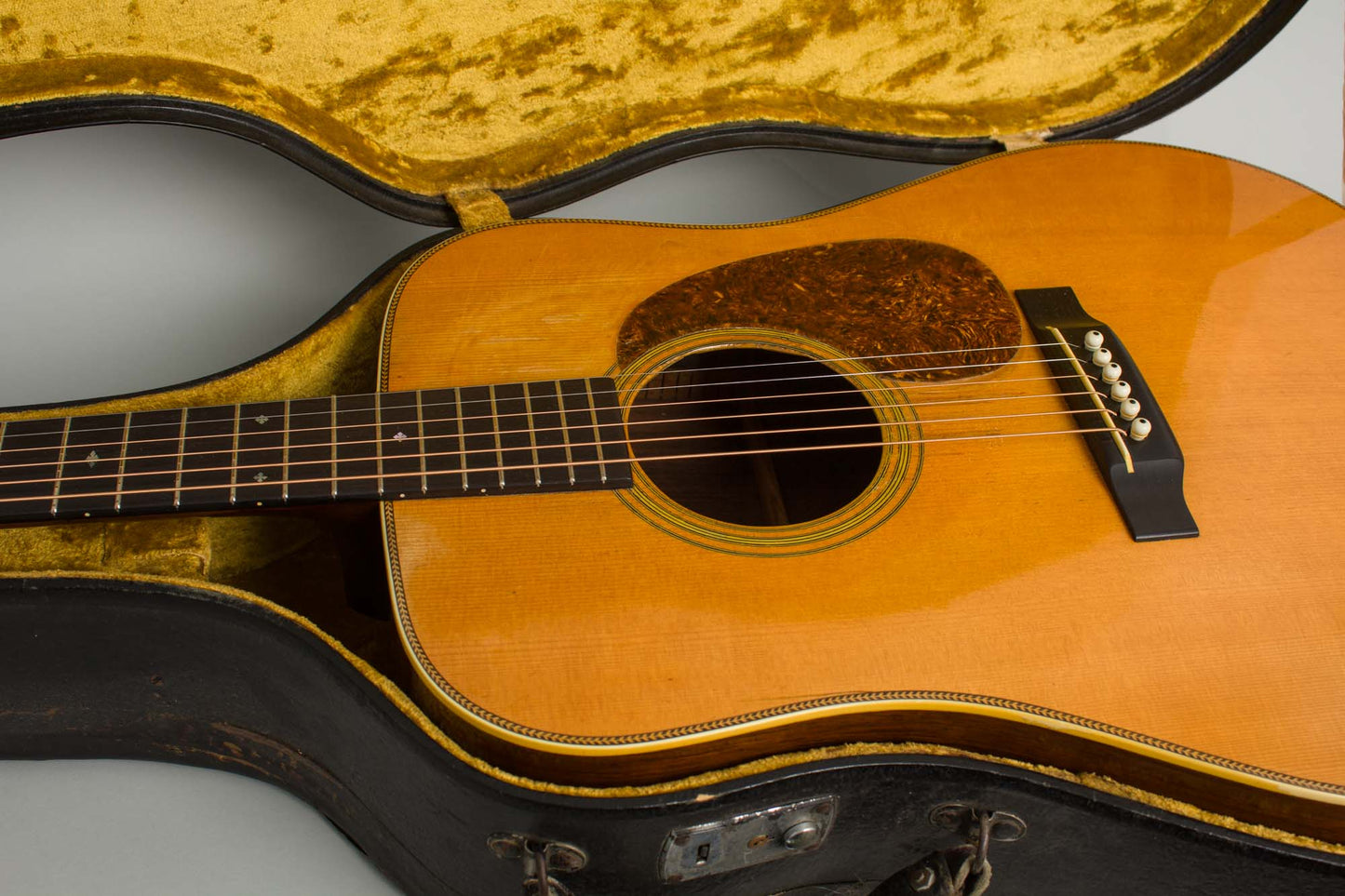 C. F. Martin D-28 Flat Top Acoustic Guitar (1940)