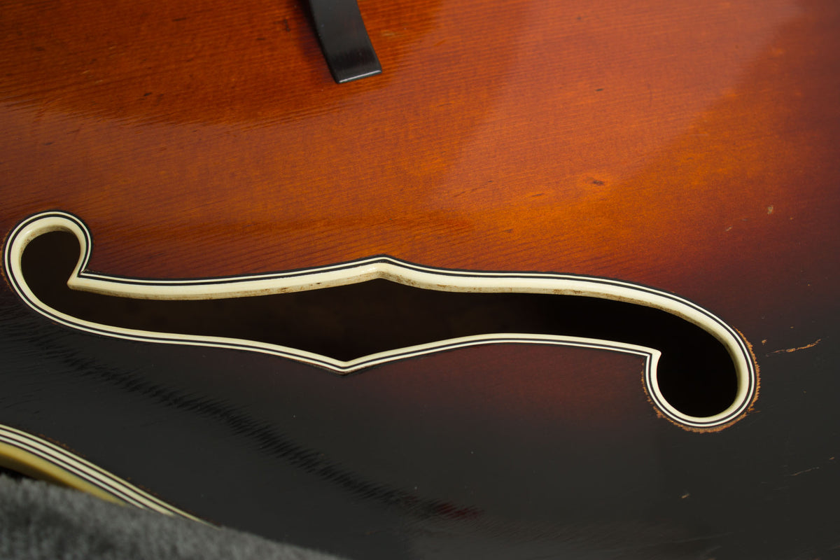 Favilla Deluxe Arch Top Acoustic Guitar (1939)
