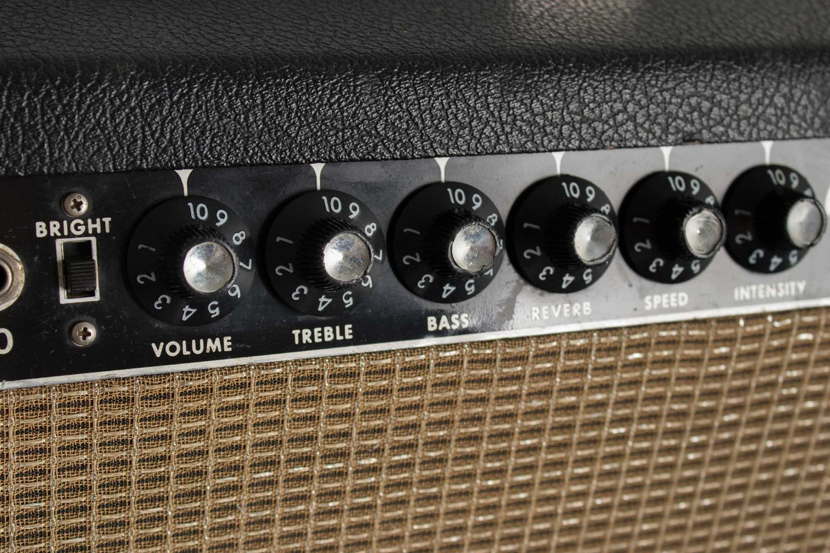 Fender Vibrolux Reverb AA-864 Tube Amplifier (1966)