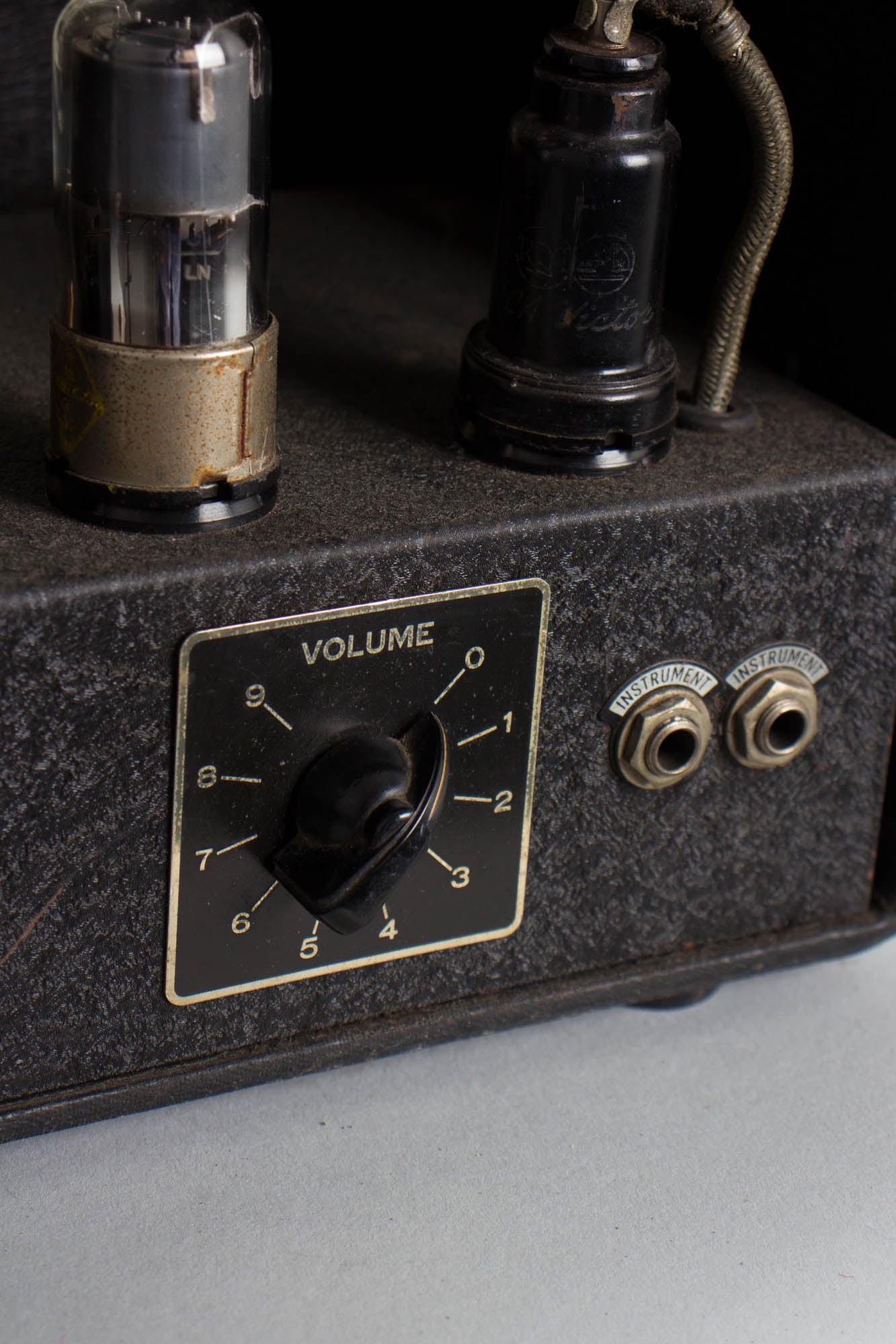 Vivi-Tone with Amplifier Solid Body Electric Guitar (1932)