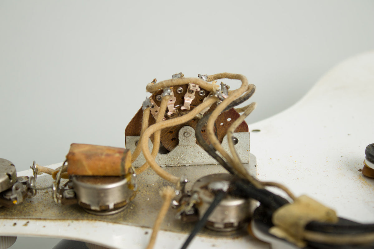 Fender Stratocaster Non Tremolo Solid Body Electric Guitar (1956)