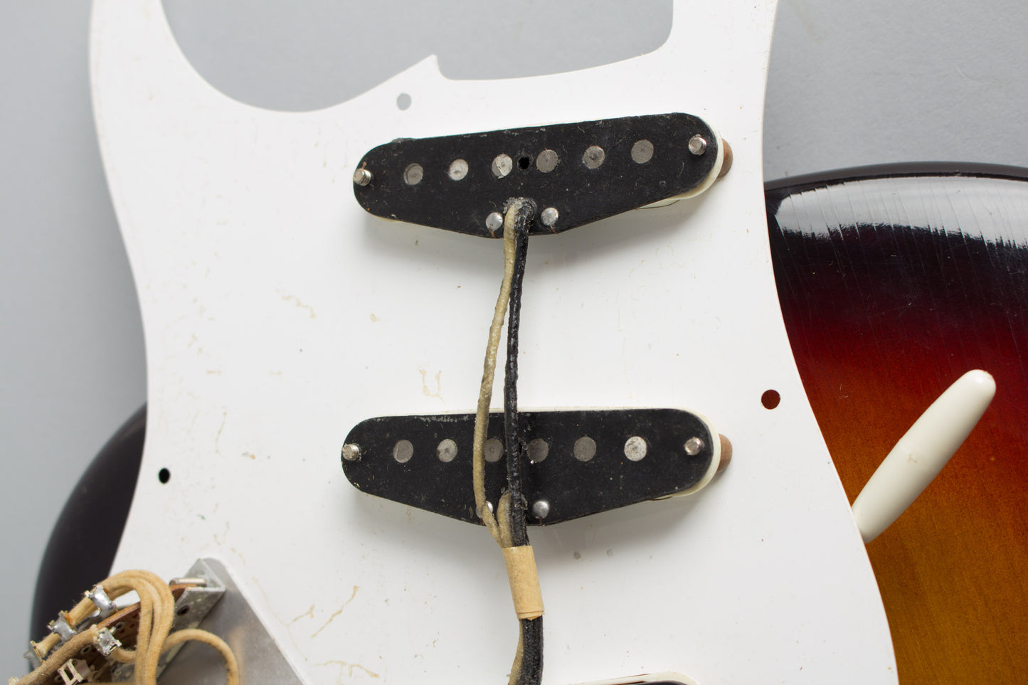 Fender Stratocaster Solid Body Electric Guitar (1958)
