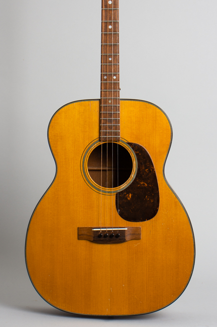 C. F. Martin  0-18T Flat Top Tenor Guitar  (1953)