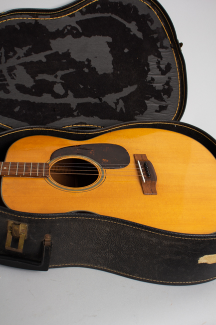 C. F. Martin  0-18T Flat Top Tenor Guitar  (1953)