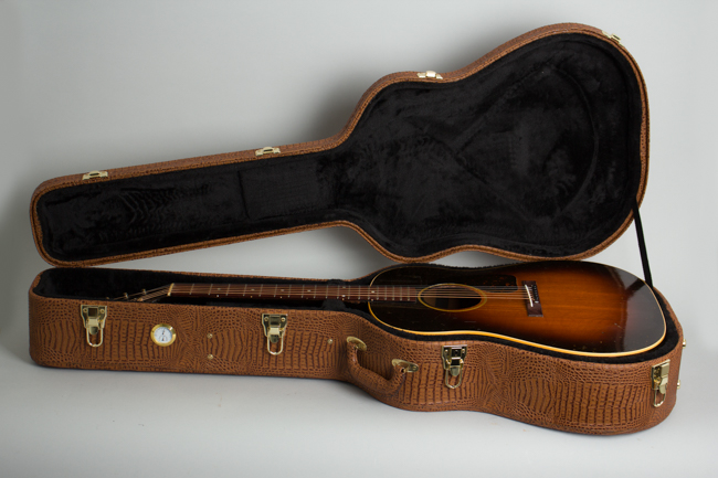 Gibson  J-45 Flat Top Acoustic Guitar  (1943-4)