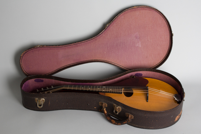 Gibson  A-Junior Snakehead Carved Top Mandolin  (1924)