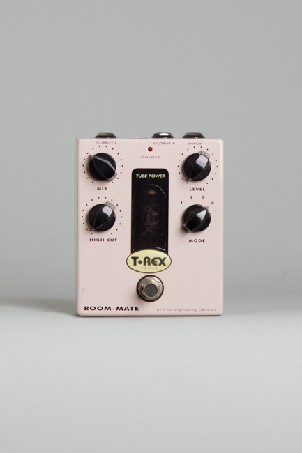 T-Rex Room-Mate Tube Reverb Effect | RetroFret