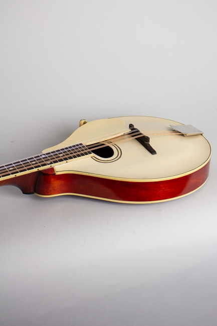 Gibson  Style A-3 Carved Top Mandolin  (1919)