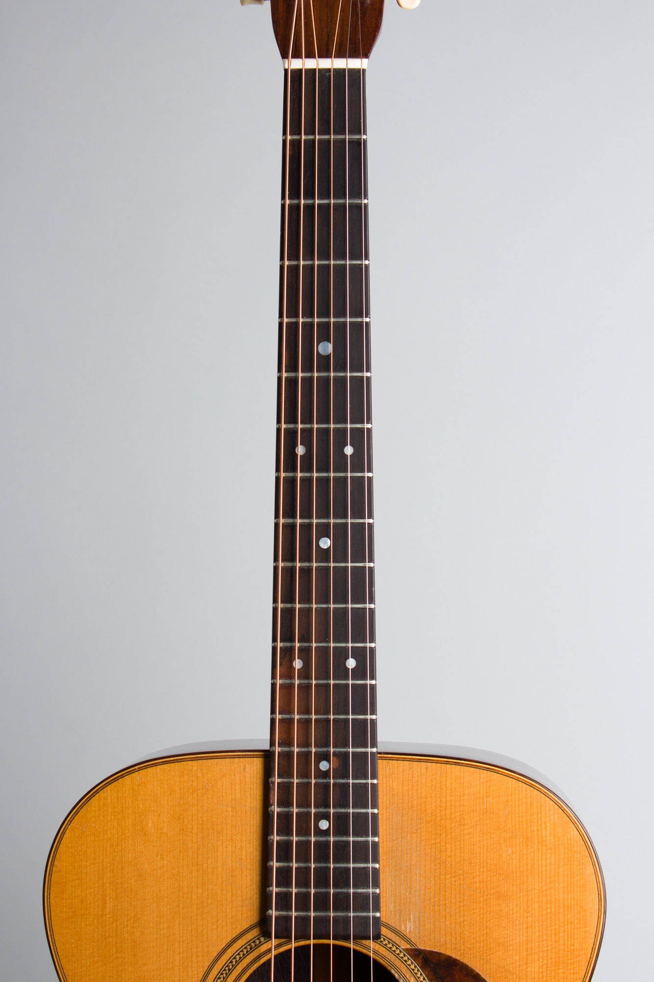 C. F. Martin 000-21 Flat Top Acoustic Guitar (1945) | RetroFret