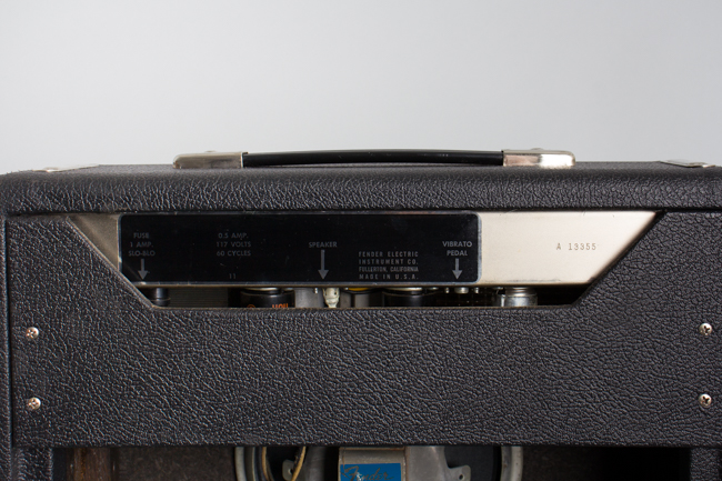 Fender  Vibro-Champ AA-764 Tube Amplifier (1966)