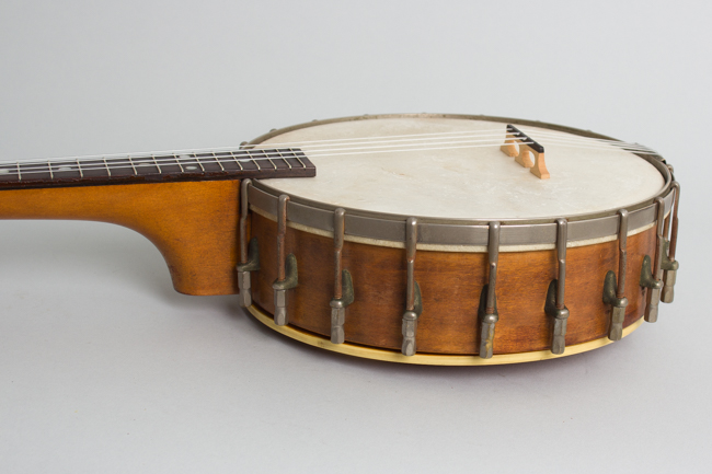 Gibson  Style UB Banjo Ukulele  (1924)