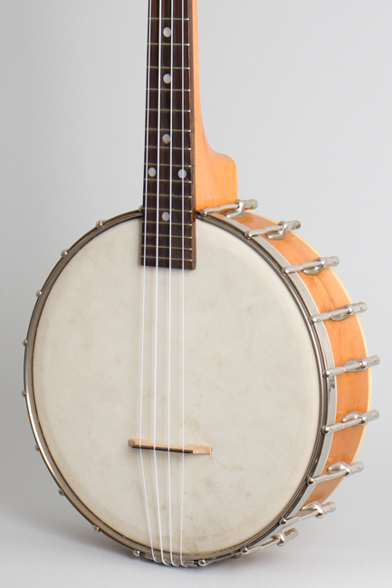 Gibson  Style UB Banjo Ukulele  (1924)