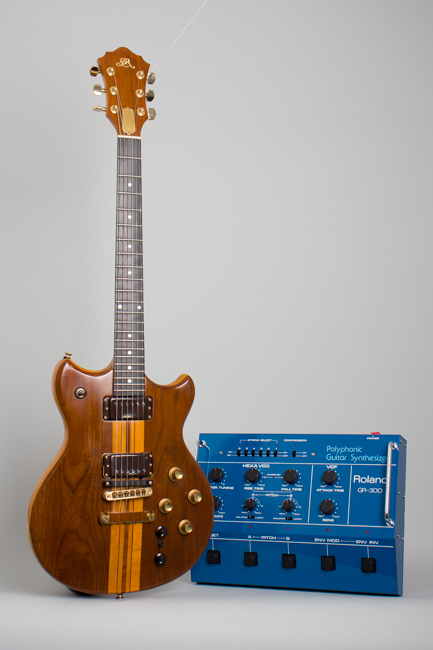 Roland  GR-300 Polyphonic Guitar Synthesizer with G-808 Solid Body Electric Guitar  (1982)