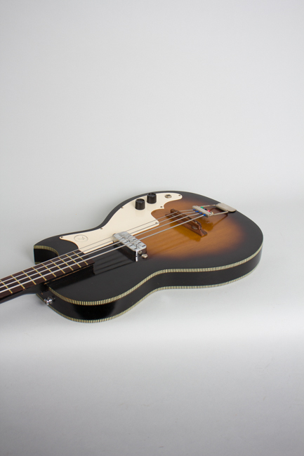 Kay  K-5915 Semi-Hollow Body Electric Bass Guitar  (1965)