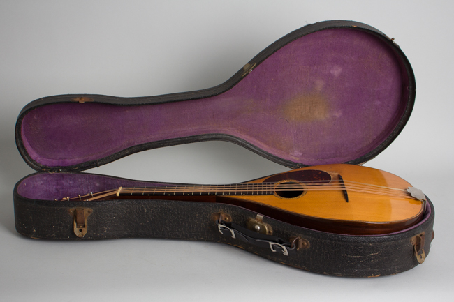 C. F. Martin  Style B Flat back, bent top Mandola  (1931)