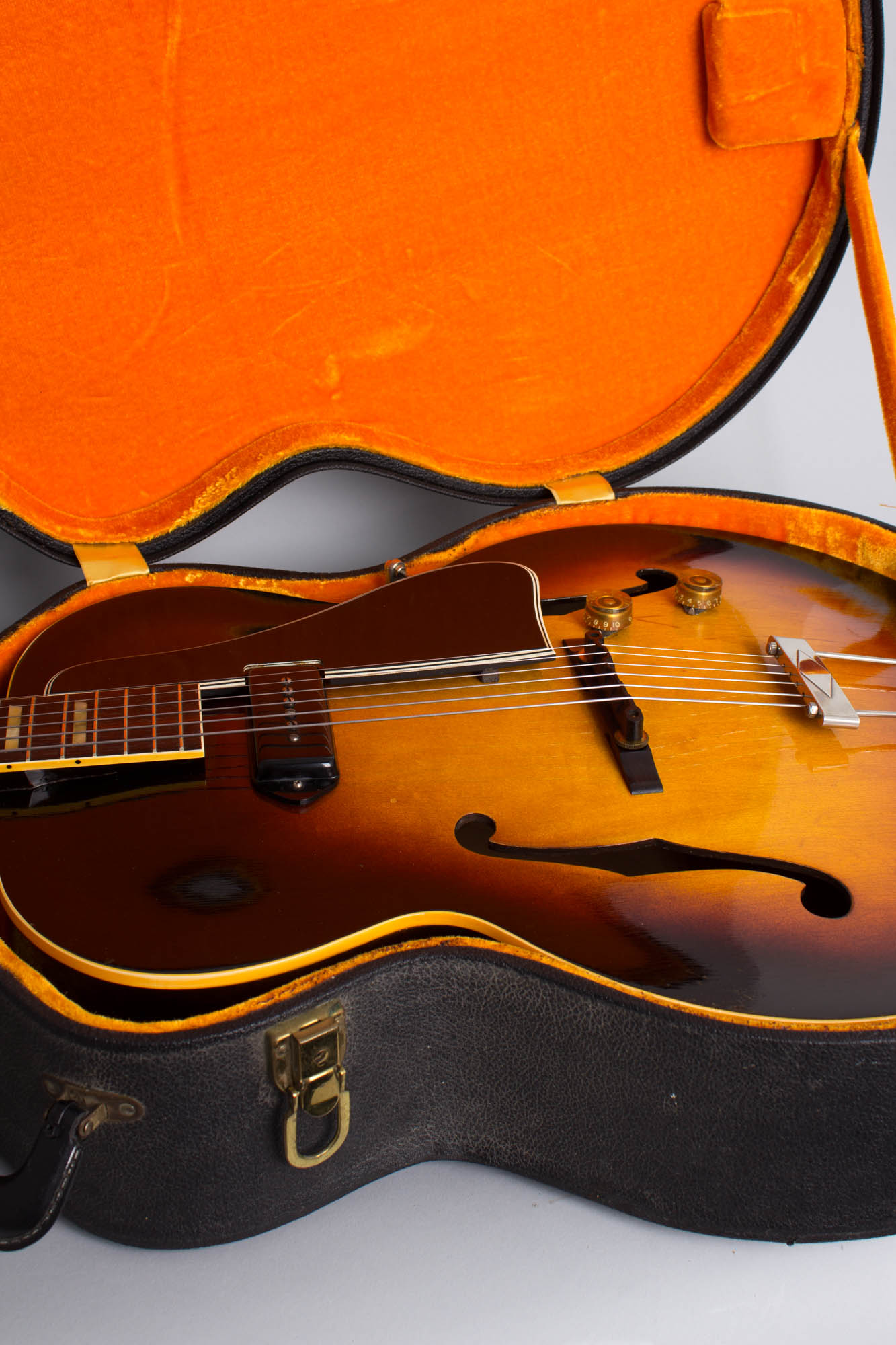 Gibson ES-150 Arch Top Hollow Body Electric Guitar (1954) | RetroFret