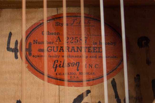 Gibson  J-185 Flat Top Acoustic Guitar  (1956)