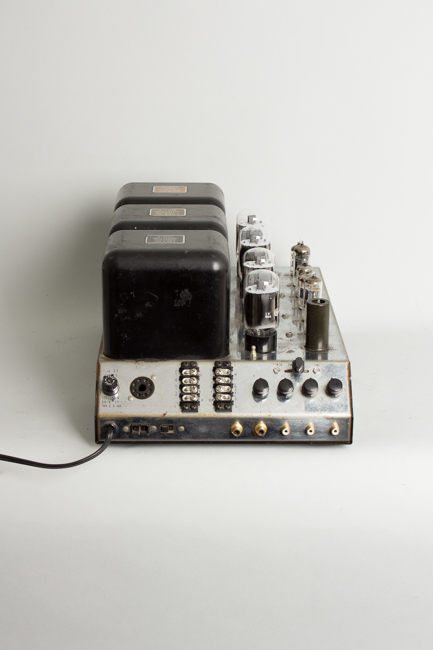 McIntosh  MC-240 Stereo Tube Amplifier (1967)