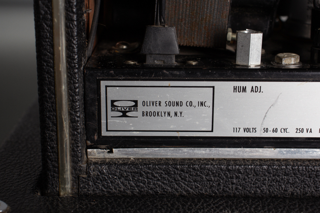 Oliver  Powerflex Model P-502-T *LOCAL PICKUP ONLY* Tube Amplifier (1967)