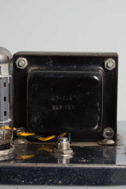 Ampeg SB-12 Fliptop Bass Amplifier (1967)