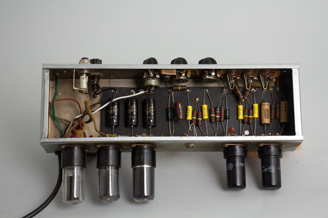 Fender  Deluxe Model 5B3 Tube Amplifier (1953)