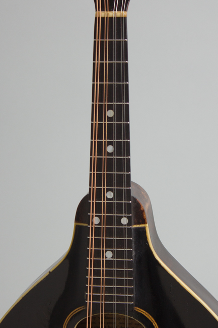 Gibson  Style A Snakehead Carved Top Mandolin  (1925)