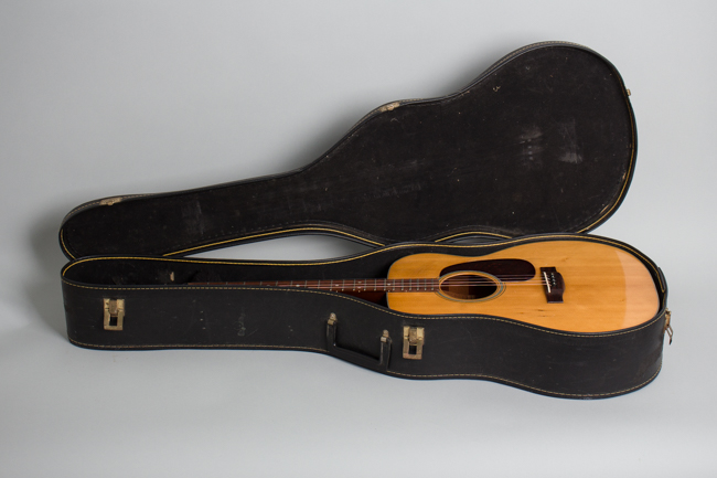 C. F. Martin  0-18T Flat Top Tenor Guitar  (1952)