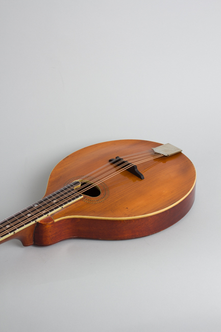 Gibson  Style H-1 Carved Top Mandola  (1913)