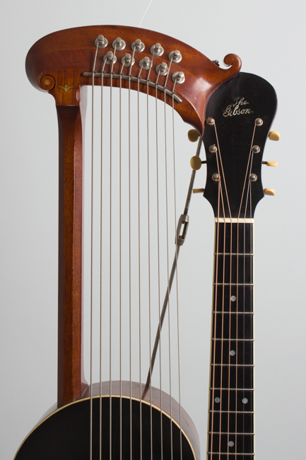 Gibson  Style U Harp Guitar  (1908)