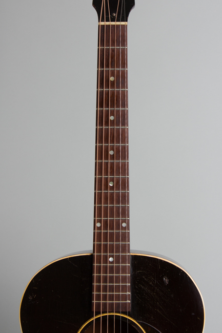 Gibson  LG-2 Flat Top Acoustic Guitar  (1944)