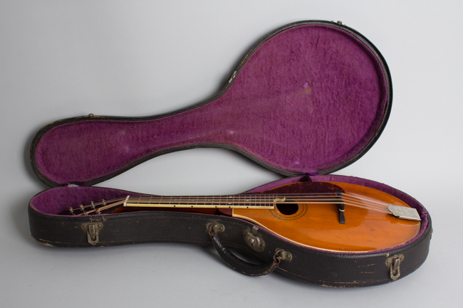 Gibson  Style H-1 Carved Top Mandola  (1915)