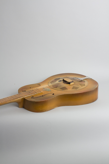 National  Triolian Resophonic Guitar  (1929)