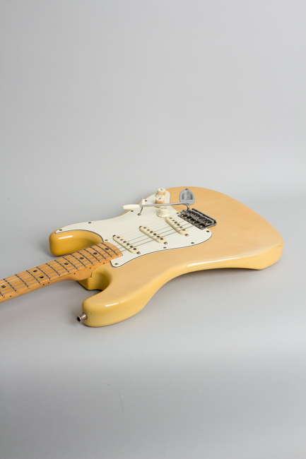 Fender  Stratocaster Solid Body Electric Guitar  (1974)