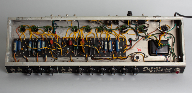 Fender  Deluxe Reverb AB-763 Tube Amplifier (1967)